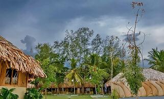 Royal Beach Arugambay