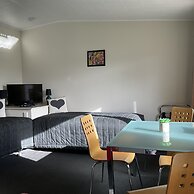 Alexandra Garden Court Motel