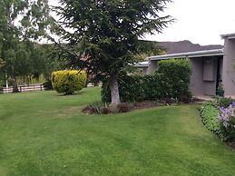 Alexandra Garden Court Motel