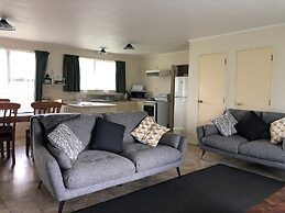 Alexandra Garden Court Motel