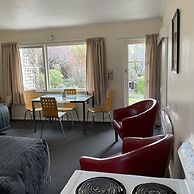 Alexandra Garden Court Motel