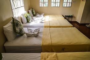 Charming Tagaytay Vacation Home