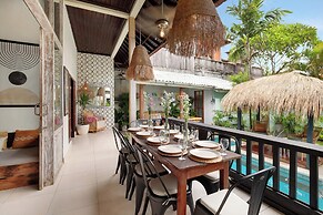 Seminyak Seagrass Villa