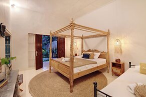 Seminyak Seagrass Villa