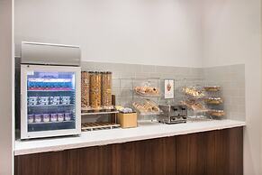 Fairfield Inn & Suites by Marriott Dayton