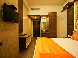 OYO 7752 Hotel Diva Residency