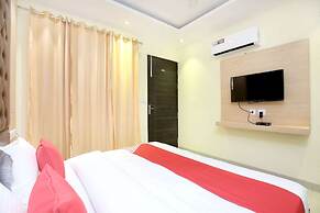 OYO 15486 Hotel New Diamond