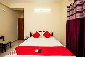 OYO 15701 River View Residency