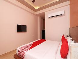 OYO 14766 Pacify Hills