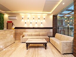 OYO 14766 Pacify Hills