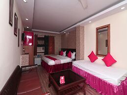 OYO 14931 Hotel Step In