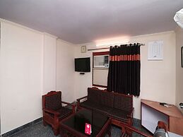 OYO 14931 Hotel Step In