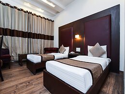 OYO 644 Hotel Haris Court