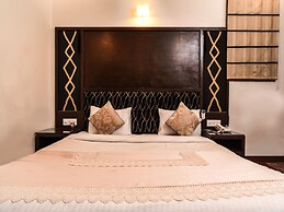 OYO 644 Hotel Haris Court