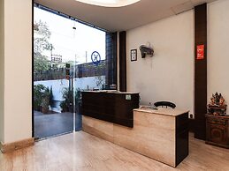 OYO 644 Hotel Haris Court