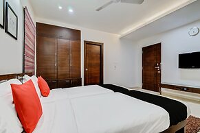 OYO 14502 Hotel Hill View Guest House Hitech City