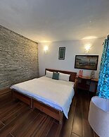 Frozen Woods Resorts