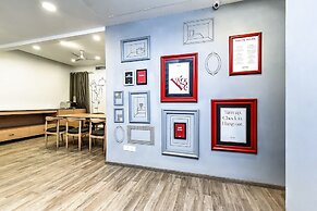 Townhouse 727 Hotel The Platinum