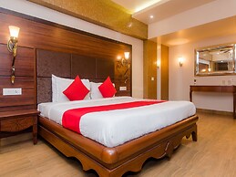 OYO 14699 Hotel Nakshatra Regency