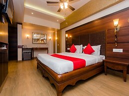 OYO 14699 Hotel Nakshatra Regency