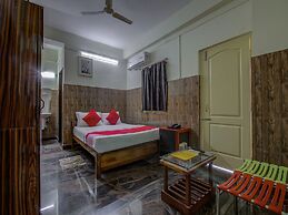 OYO 14426 V Knot Residency