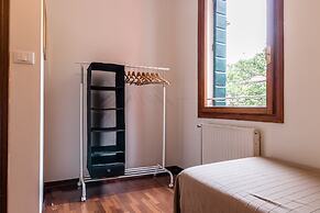 Venezia Spirito Santo Canal View