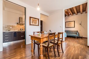 Venezia Spirito Santo Canal View