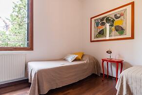 Venezia Spirito Santo Canal View