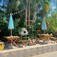 Okinawa starry forest cottage