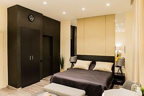 Malon Apartments