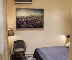 Malon Apartments