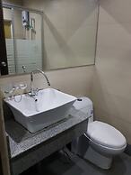 Cherry Midtown Hotel