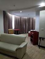 Cherry Midtown Hotel