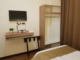 Sleep and Stay Hotel