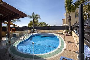 Ayia Napa Tropical Beach Villa