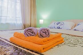 Apart-hotel on Marata 28