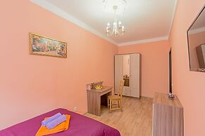 Apart-hotel on Marata 28