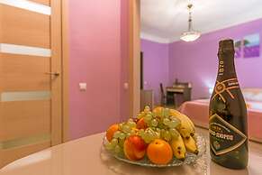 Apart-hotel on Marata 28