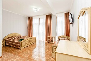Versal 2 Hotel