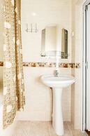 Versal 2 Hotel