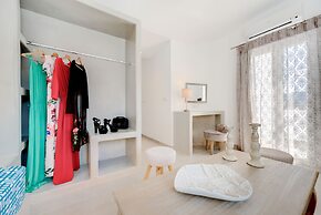 Emerald Collection Suites