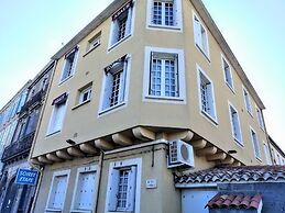 Hôtel Araur