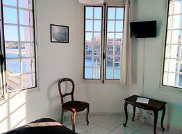 Hôtel Araur