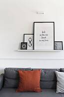 Bauhaus Boutique by TLV2rent