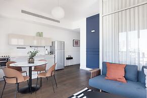 Bauhaus Boutique by TLV2rent