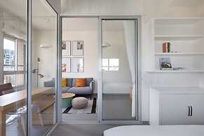 Bauhaus Boutique by TLV2rent