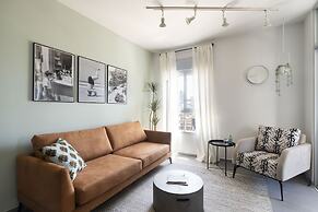 Bauhaus Boutique by TLV2rent