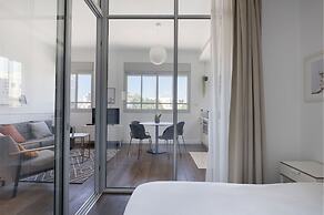 Bauhaus Boutique by TLV2rent