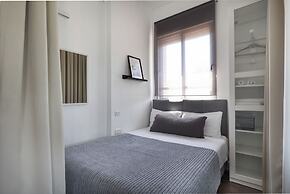 Bauhaus Boutique by TLV2rent