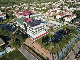 Cetin Prestige Resort